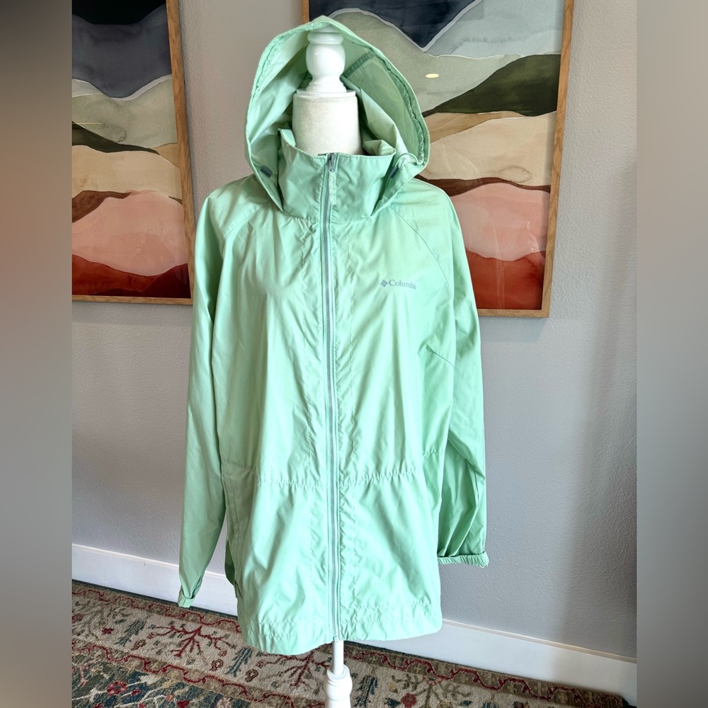 Columbia Mint Green Long Windbreaker Jacket